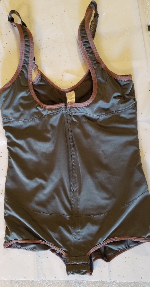 Heavenly Shapewear bodysuit L
